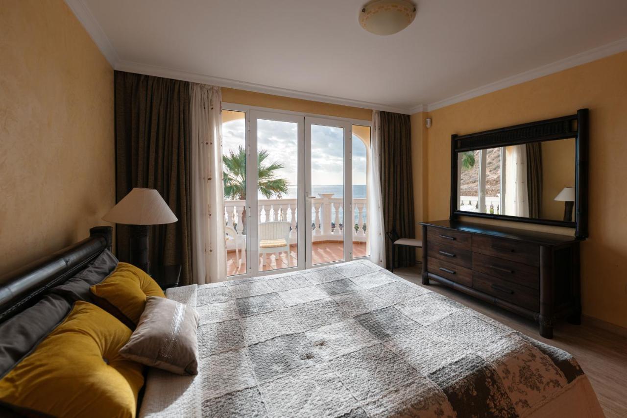 Villa Faya On The First Ocean Line With New Heated Pool Los Cristianos  Bagian luar foto