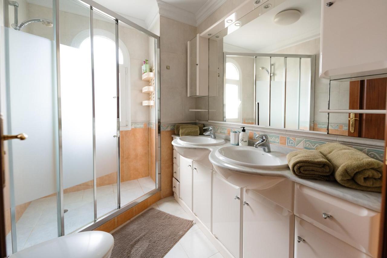 Villa Faya On The First Ocean Line With New Heated Pool Los Cristianos  Bagian luar foto