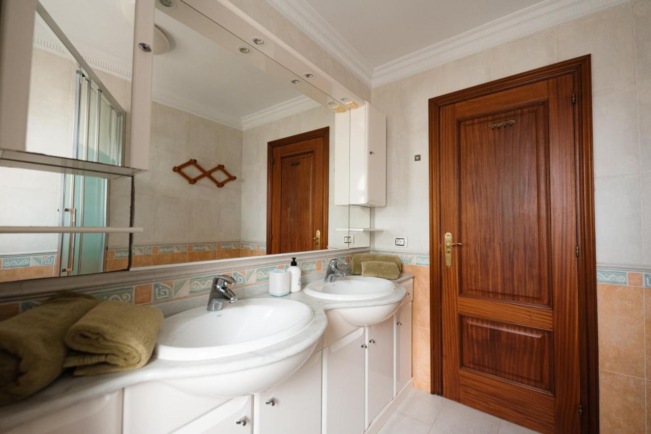 Villa Faya On The First Ocean Line With New Heated Pool Los Cristianos  Bagian luar foto